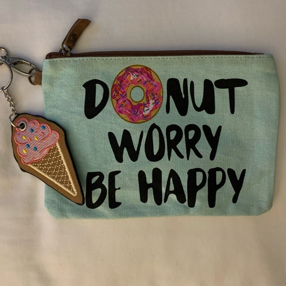 UPDATE**D🍩nut Worry Be Happy Multi-Purpose bag with notepad & knitted donut 💕 - Picture 3 of 6